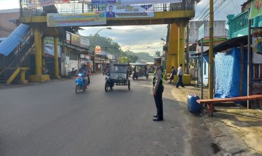 Ciptakan Kamseltibcar Lantas, seluruh personil Polres Sibolga turun kejalan gatur arus Lalulintas kendaraan