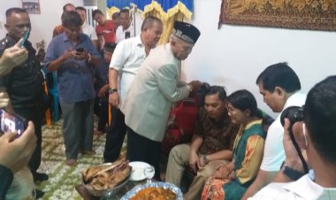 Keluarga Op Pesta Ulosi Pj Bupati Tapteng