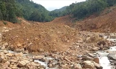 Bànjir Bandang Landa Desa Bàir hingga rata, 7 Oràng Hilang, Desa Aloban Tergenang, 4 orang Hilang